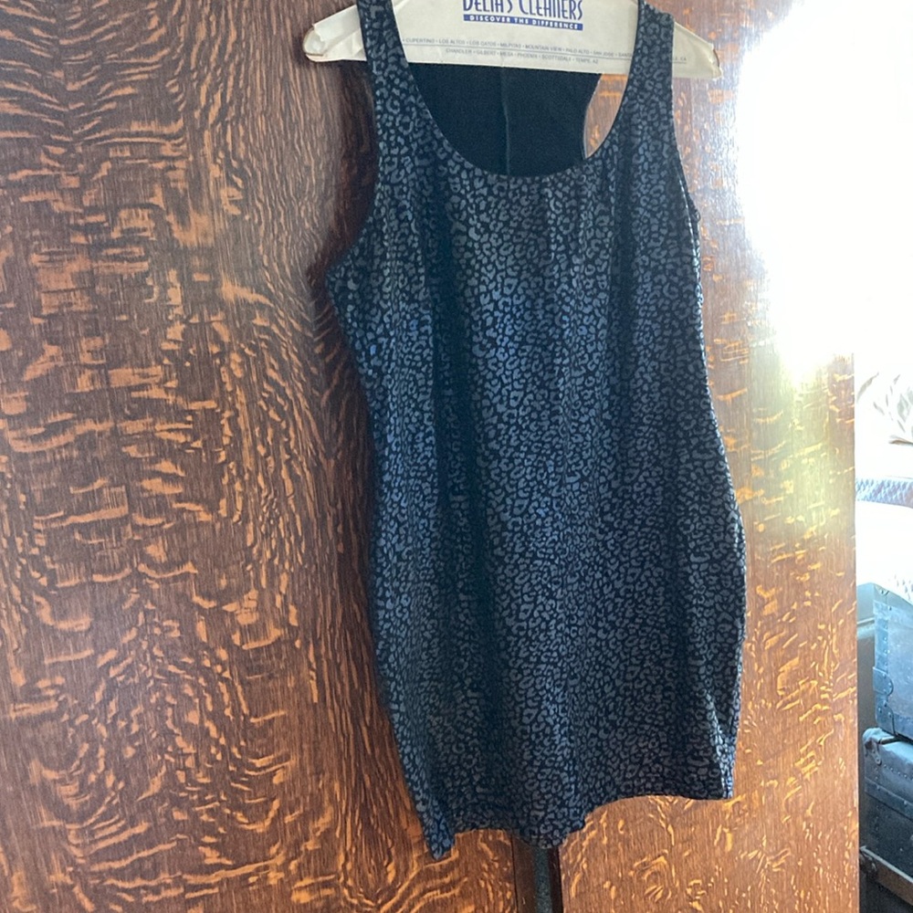 Forever 21 Black Fitted Sleeveless Mini Dress